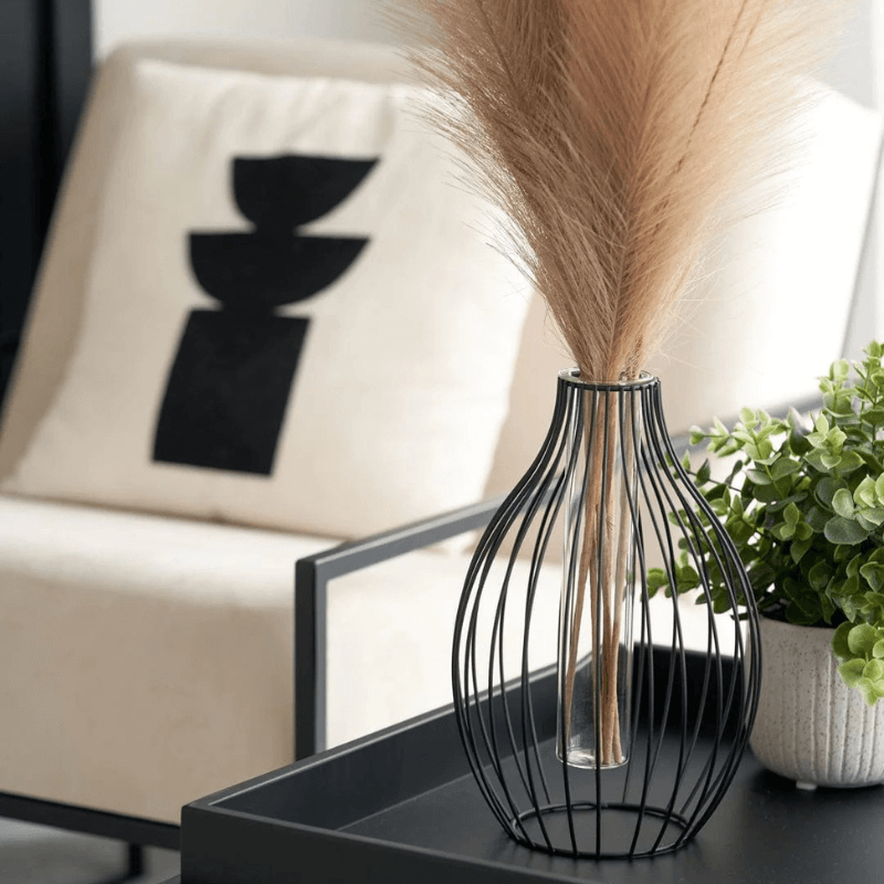 Statement Lines Vase