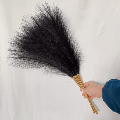 Short Faux Pampas Grass (10 Pcs)